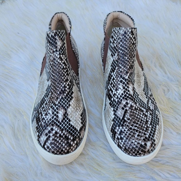Coconuts by Matisse Brown Snake Print Chelsea Boot 9 - Picture 3 of 11